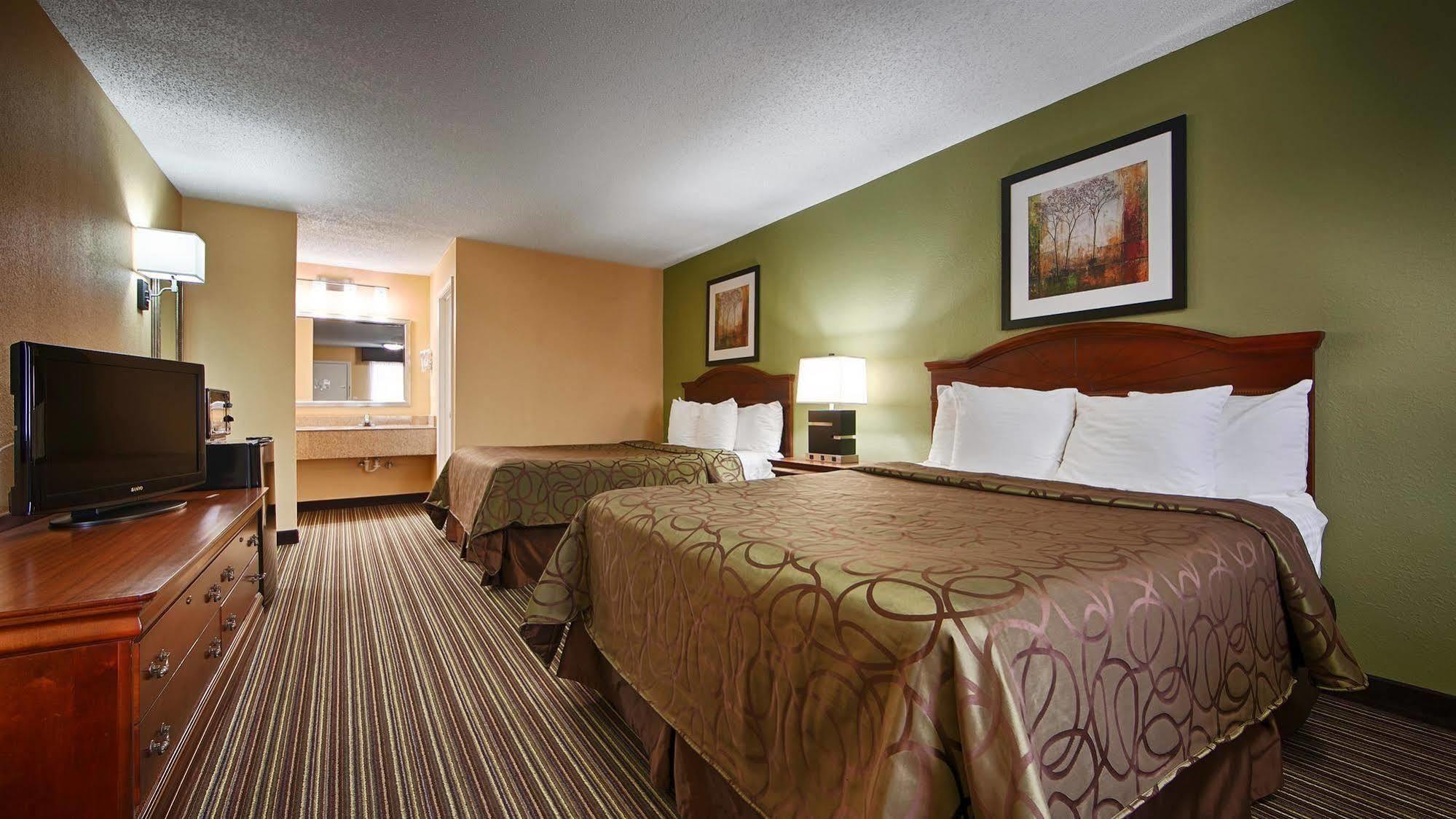 Best Western Dickson Exterior photo